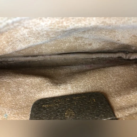 Vintage ✨ Gucci GG Monogram Coated Canvas Leather Crossbody Authenticated COA - Picture 9 of 16